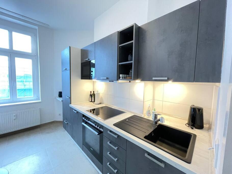 Lucky Stays Ls10 - Vollausstattung - Zentrum - Aufzug - Grosse Kueche - 2 Zimmer - Smart-Tv Магдебург Екстер'єр фото