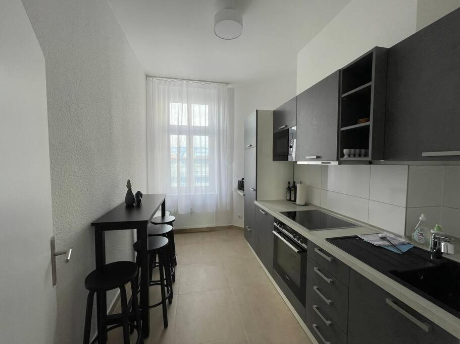 Lucky Stays Ls10 - Vollausstattung - Zentrum - Aufzug - Grosse Kueche - 2 Zimmer - Smart-Tv Магдебург Екстер'єр фото